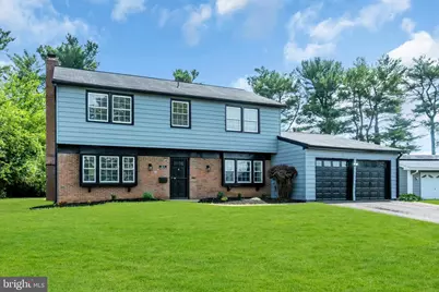 61 Triangle Lane, Willingboro, NJ 08046 - Photo 1
