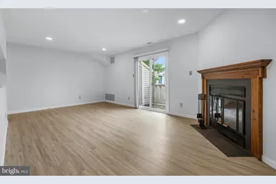 604 Woodhollow Drive, Marlton, NJ 08053 - Photo 2