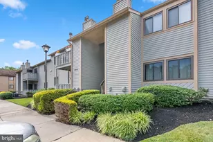 604 Woodhollow Dr, Marlton, NJ 08053 - Photo 1