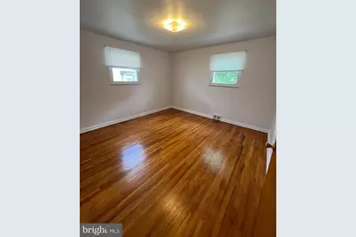 12 Collins Lane, Maple Shade, NJ 08052 - Photo 14