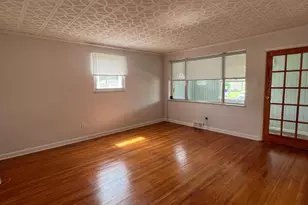 12 Collins Ln, Maple Shade, NJ 08052 - Photo 6