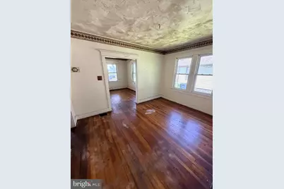 703 W Broad Street, Palmyra, NJ 08065 - Photo 4