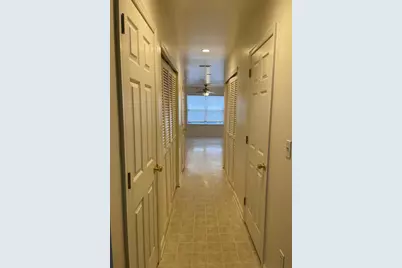 28 Palmer Square, Beverly, NJ 08010 - Photo 6