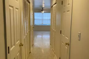 28 Palmer Square, Beverly, NJ 08010 - Photo 6