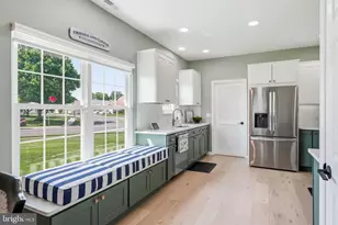 14 Spring Ln, Edgewater Park, NJ 08010 - Photo 16