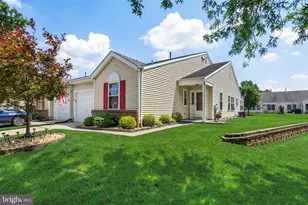 2 Clifford Dr, Mount Laurel, NJ 08054 - Photo 1