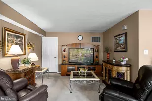 2 Clifford Dr, Mount Laurel, NJ 08054 - Photo 8