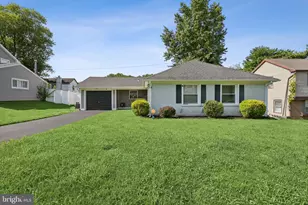 14 Potter Ln, Willingboro, NJ 08046 - Photo 2