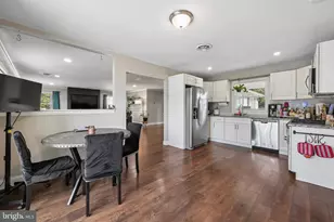 14 Potter Ln, Willingboro, NJ 08046 - Photo 8