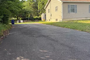 97 Hendrickson Ave, Edgewater Park, NJ 08010 - Photo 4