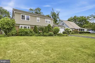 10 Galton Ln, Willingboro, NJ 08046 - Photo 1