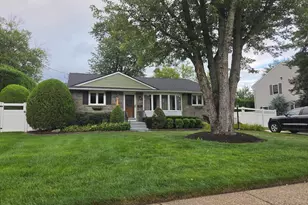2823 Burgundy Dr, Riverton, NJ 08077 - Photo 10