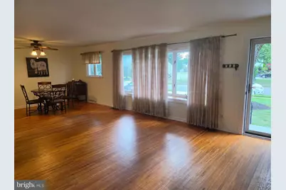 2823 Burgundy Drive, Riverton, NJ 08077 - Photo 16