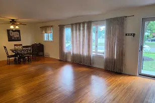 2823 Burgundy Dr, Riverton, NJ 08077 - Photo 16