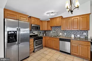 525 N Coles Ave, Maple Shade, NJ 08052 - Photo 8