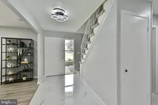 8 Windover Ln, Willingboro, NJ 08046 - Photo 8