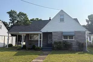 719 Delaware Ave, Riverside, NJ 08075 - Photo 1