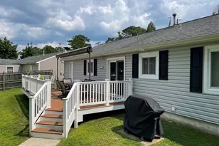 231 Cherokee Dr, Browns Mills, NJ 08015 - Photo 2