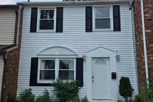 8 Radford Pl, Willingboro, NJ 08046 - Photo 1
