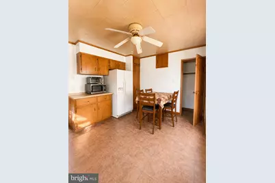 203 Bailey Avenue, Maple Shade, NJ 08052 - Photo 6