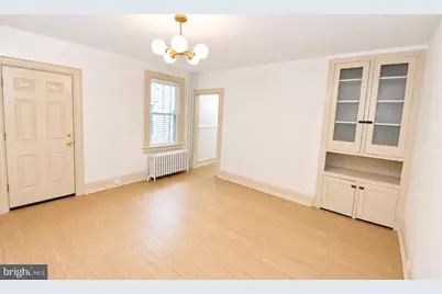 402 Lawrence Street, Burlington, NJ 08016 - Photo 10