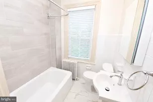 402 Lawrence St, Burlington, NJ 08016 - Photo 20
