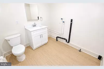 402 Lawrence Street, Burlington, NJ 08016 - Photo 16