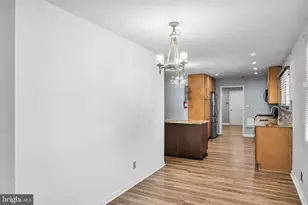 32 Larkin Rd, Burlington, NJ 08016 - Photo 8