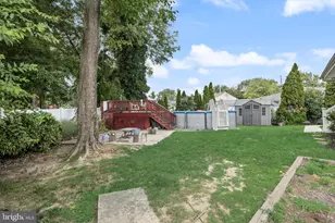 32 Larkin Rd, Burlington, NJ 08016 - Photo 22
