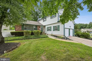 843 Lafayette Dr, Mount Laurel, NJ 08054 - Photo 2