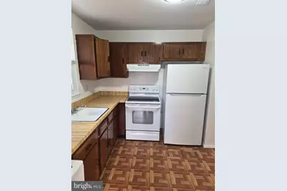 34 Florence Tollgate Place, Florence, NJ 08518 - Photo 4
