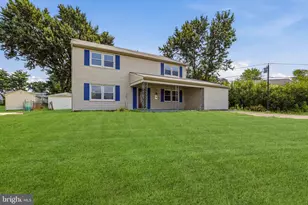 8 Heath Ln, Willingboro, NJ 08046 - Photo 2