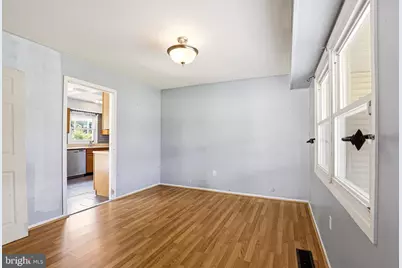 8 Heath Lane, Willingboro, NJ 08046 - Photo 4