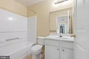 2401 Gramercy Way, Mount Laurel, NJ 08054 - Photo 26