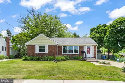 102 Washington Avenue, Beverly, NJ 08010 - Photo 2
