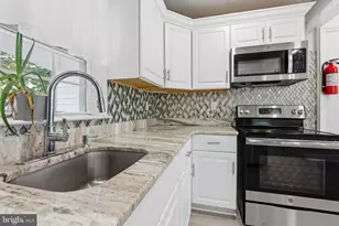 26 Bayberry Ln, Willingboro, NJ 08046 - Photo 10