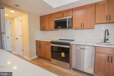 9 Raeburn Lane, Willingboro, NJ 08046 - Photo 12