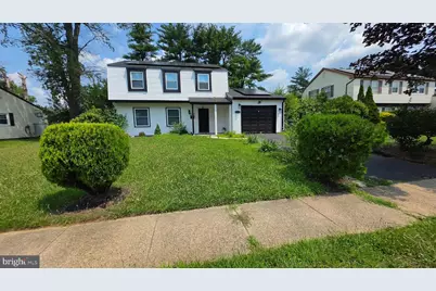 127 Toledo Lane, Willingboro, NJ 08046 - Photo 2