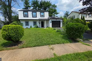 127 Toledo Ln, Willingboro, NJ 08046 - Photo 2