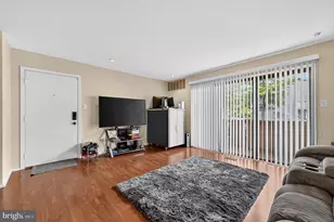 1605 Woodhollow Dr, Marlton, NJ 08053 - Photo 6