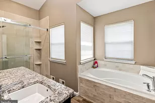 11 Elkington Dr, Mount Laurel, NJ 08054 - Photo 8