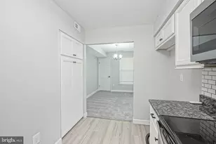 1046 Harbour Dr, Palmyra, NJ 08065 - Photo 6
