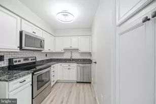 1046 Harbour Dr, Palmyra, NJ 08065 - Photo 4