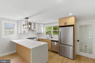 33 Morris Ave, Burlington, NJ 08016 - Photo 14