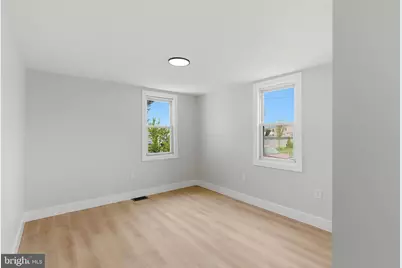 33 Morris Avenue, Burlington, NJ 08016 - Photo 16