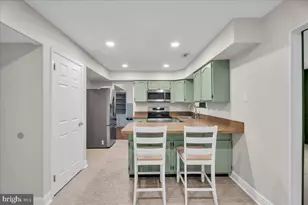 166 Stratton Ln, Mount Laurel, NJ 08054 - Photo 14