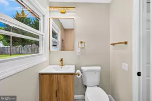 37 Elsin Ln, Willingboro, NJ 08046 - Photo 16