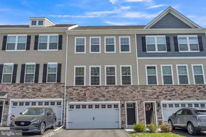 10 Lilac Circle, Mount Laurel, NJ 08054 - Photo 1