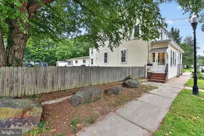 303 Garden Street, Mount Holly, NJ 08060 - Photo 2
