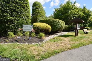 340 Woodlake Dr, Marlton, NJ 08053 - Photo 2